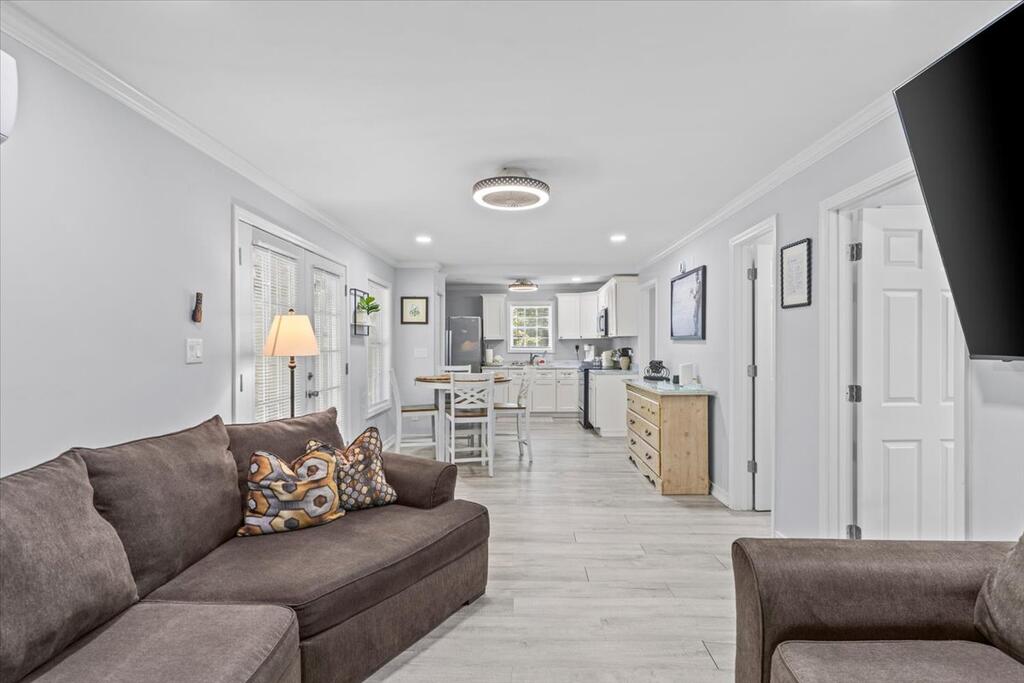 105 West Spring Street Dothan, AL 36303 - Photo 2 of 20 Gallery Image 2