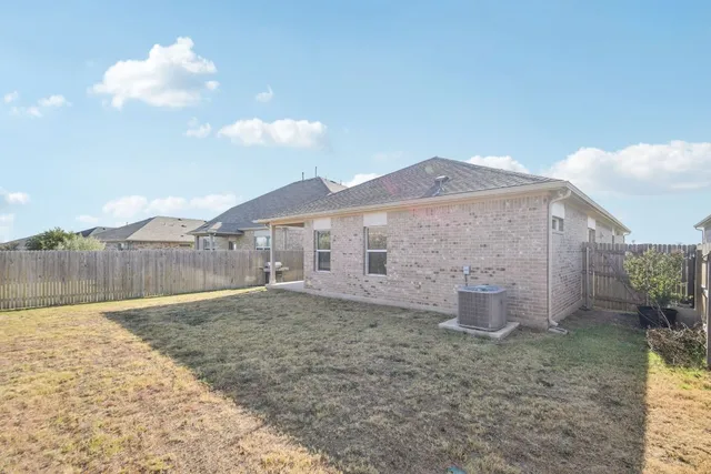 $2,100 | 1801 Fairhaven Gateway, Georgetown, TX 78626