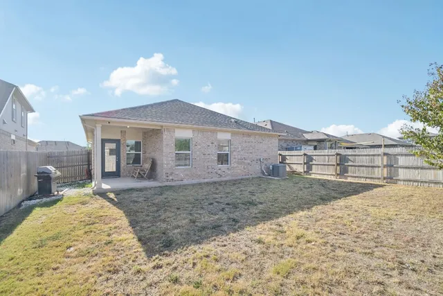 $2,100 | 1801 Fairhaven Gateway, Georgetown, TX 78626