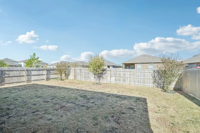 $2,100 | 1801 Fairhaven Gateway, Georgetown, TX 78626