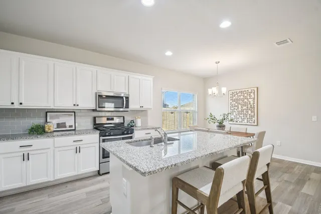 $2,100 | 1801 Fairhaven Gateway, Georgetown, TX 78626