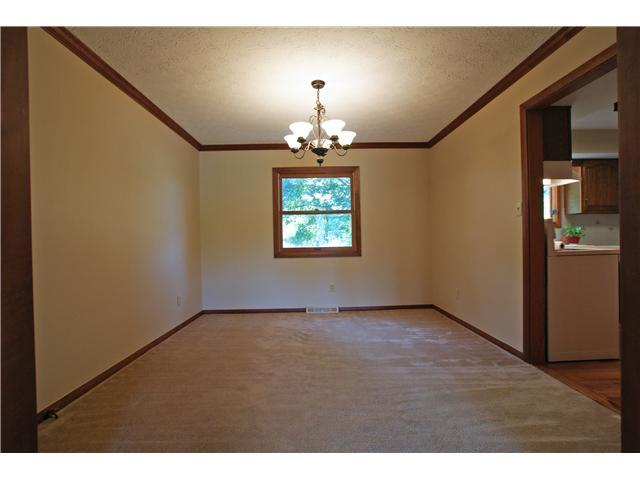 7698 Strathmoore Road Dublin, OH 43016 - Photo 6 of 22 Gallery Image 6