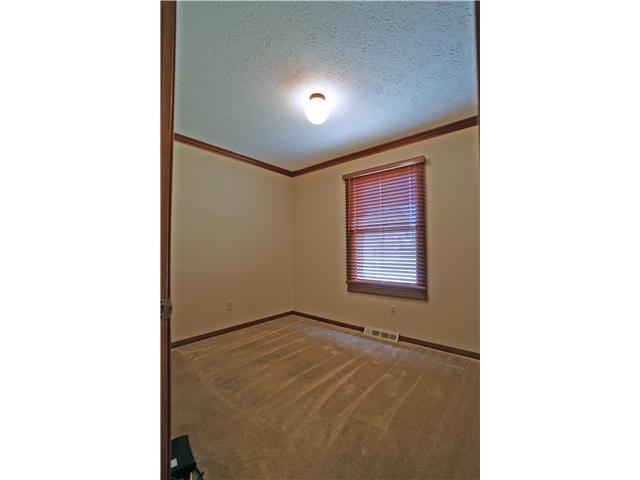 7698 Strathmoore Road Dublin, OH 43016 - Photo 9 of 22 Gallery Image 9