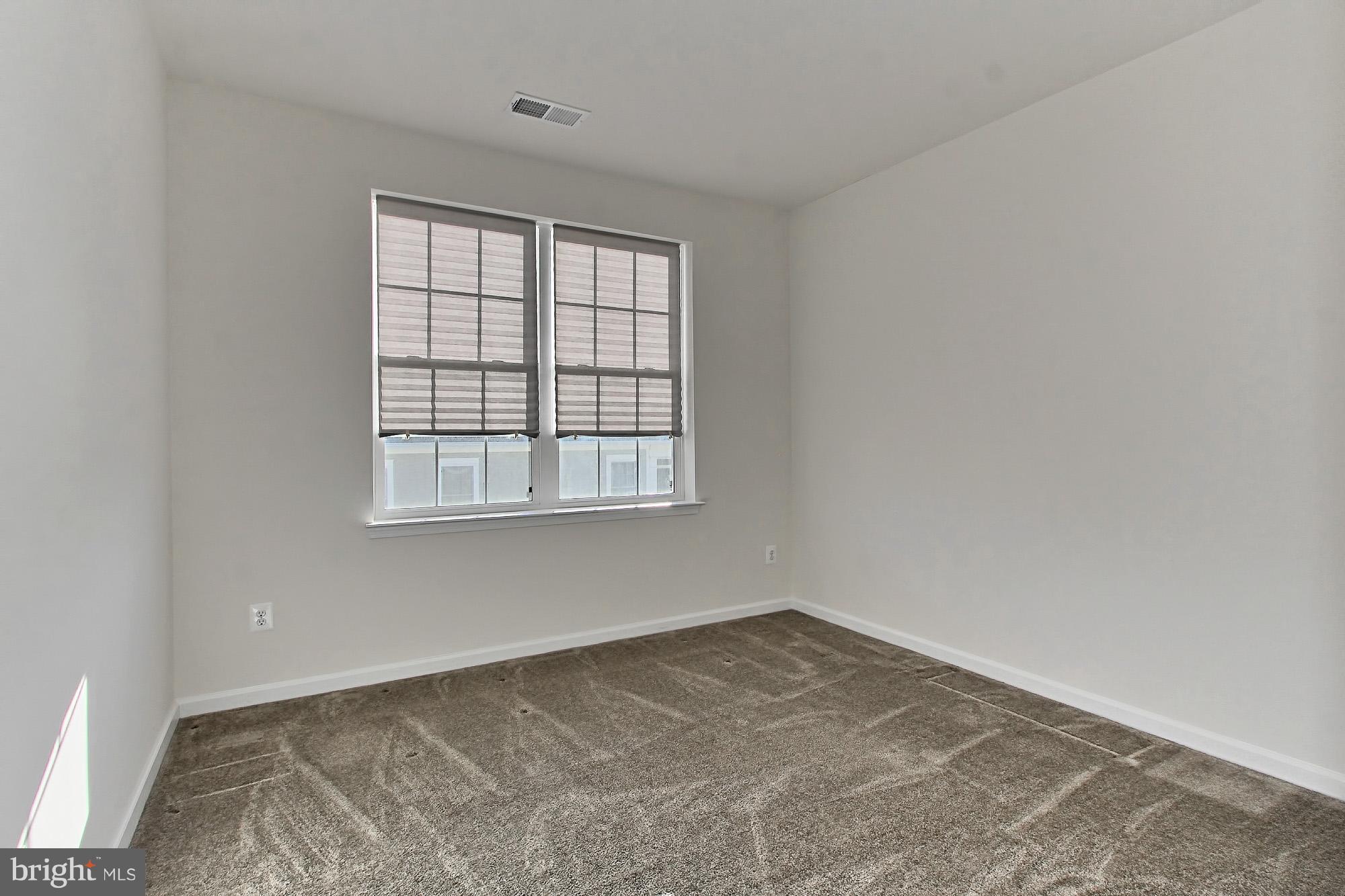 25513 Feltre Terrace, Unit 210 Chantilly, VA 20152 - Photo 23 of 30 Bedroom