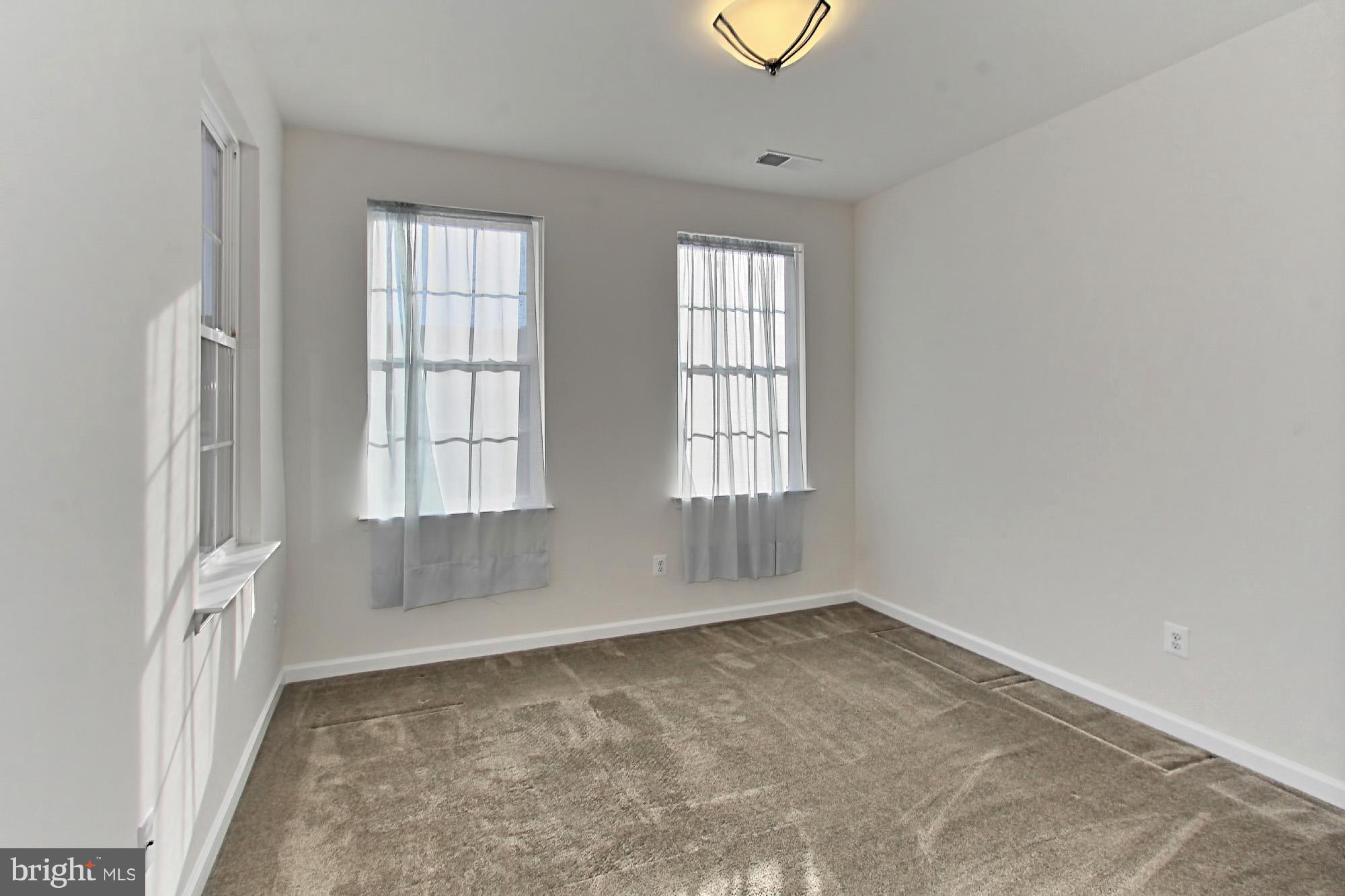 25513 Feltre Terrace, Unit 210 Chantilly, VA 20152 - Photo 24 of 30 Bedroom