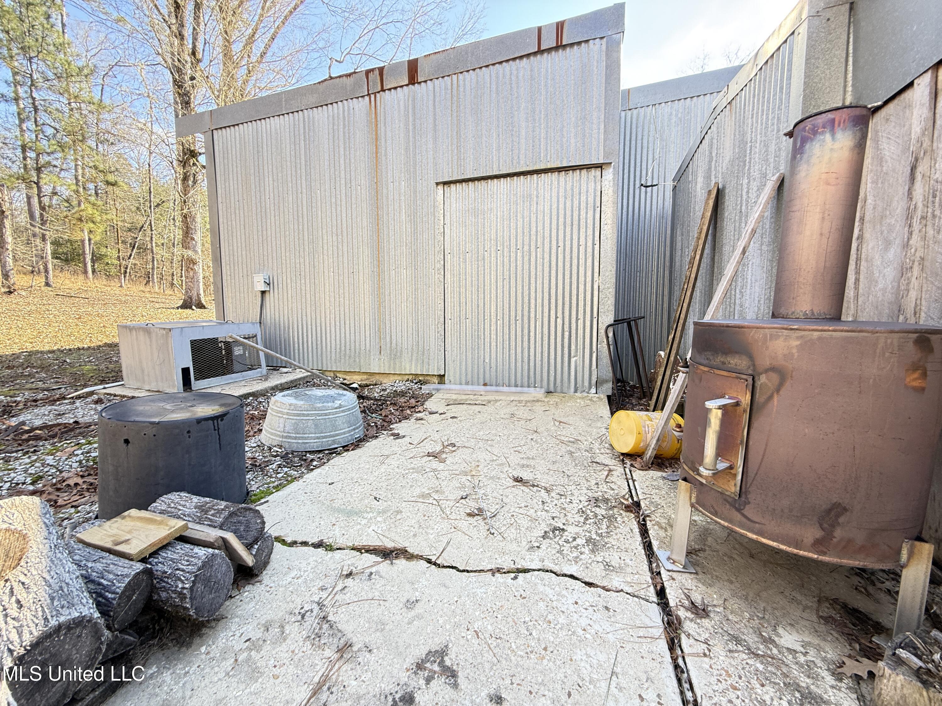 114 Huff Lane Roxie, MS 39661 - Photo 16 of 56 IMG_0411