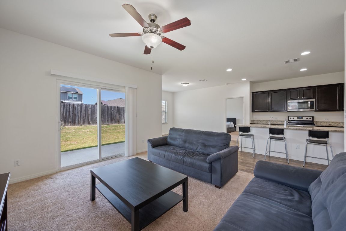 13804 Mark Christopher Way Manor, TX 78653 - Photo 12 of 40