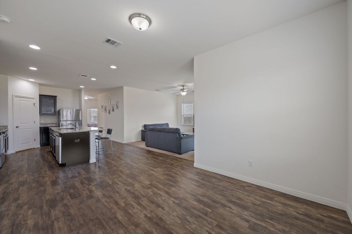 13804 Mark Christopher Way Manor, TX 78653 - Photo 14 of 40