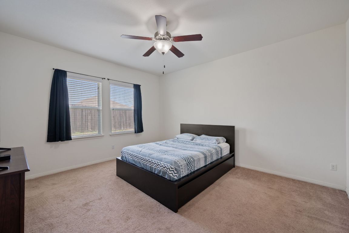 13804 Mark Christopher Way Manor, TX 78653 - Photo 16 of 40