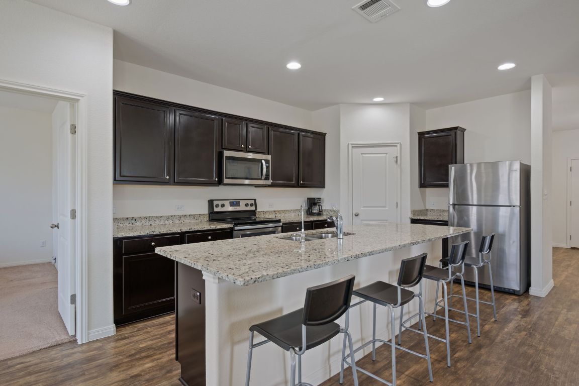 13804 Mark Christopher Way Manor, TX 78653 - Photo 3 of 40