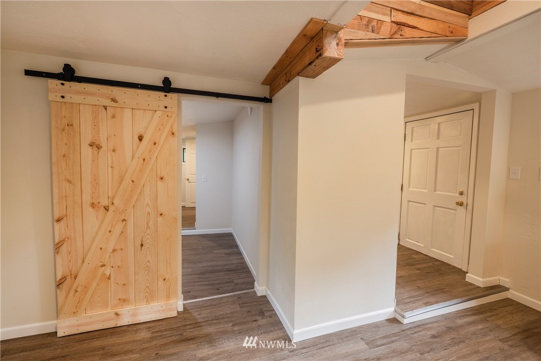 26 Webb Road Southwest Lakebay, WA 98349 - Photo 13 of 31 a view of a small space