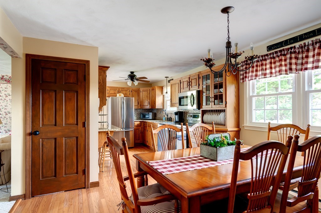 19 Meadowbrook Road Auburn, MA 01501 - Photo 7 of 28 Gallery Image 7