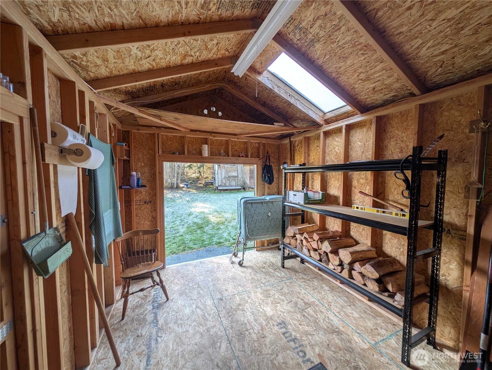 4610 Cedar Hill Road Langley, WA 98260 - Photo 5 of 23 Gallery Image 5