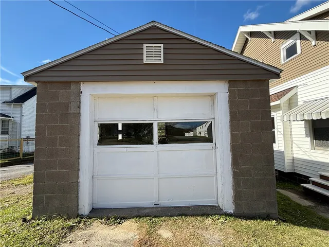 $114,900 | 1116 Summit Road, Rew, PA 16744