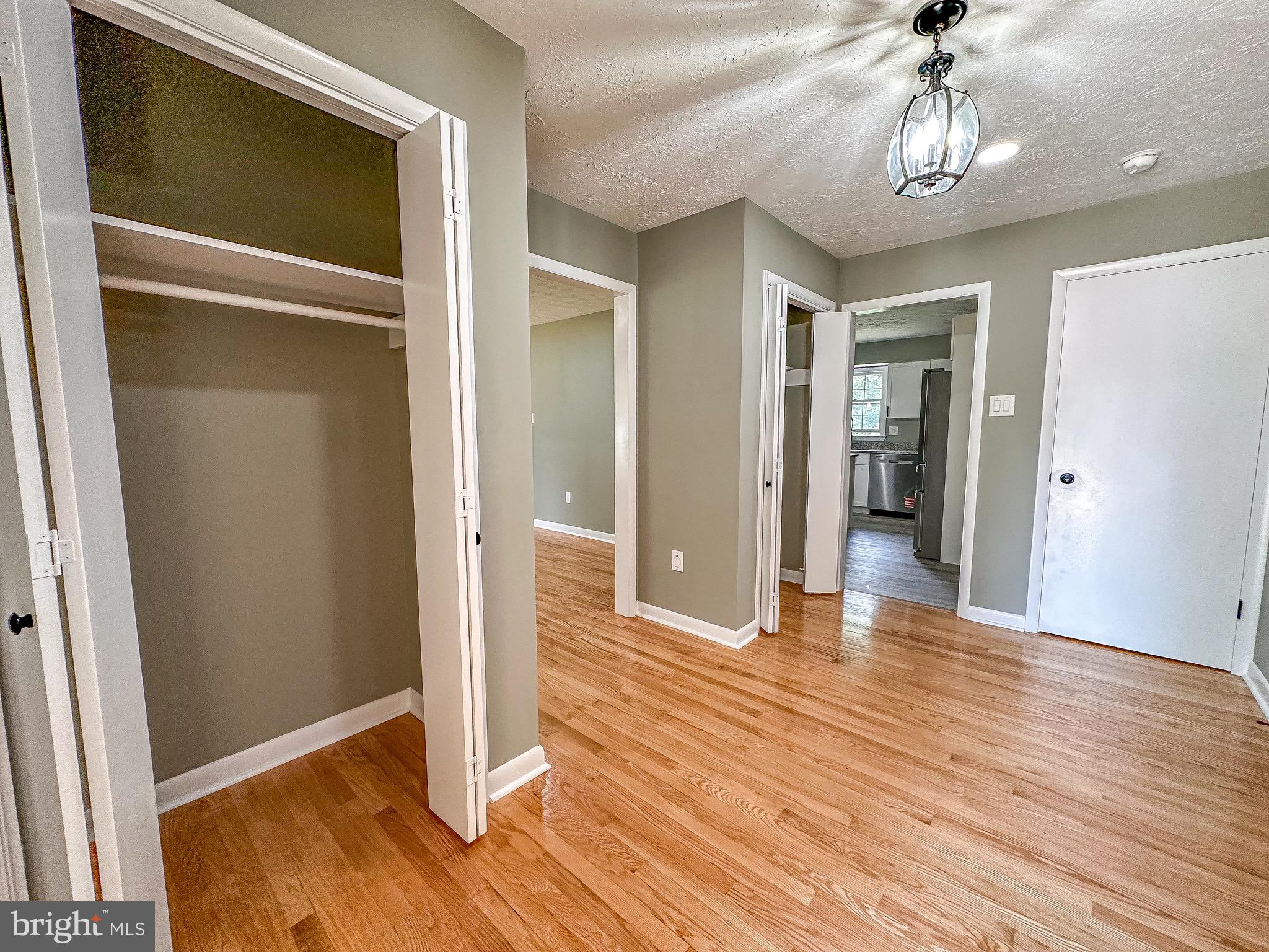 110 Russellcroft Road Winchester, VA 22601 - Photo 7 of 31