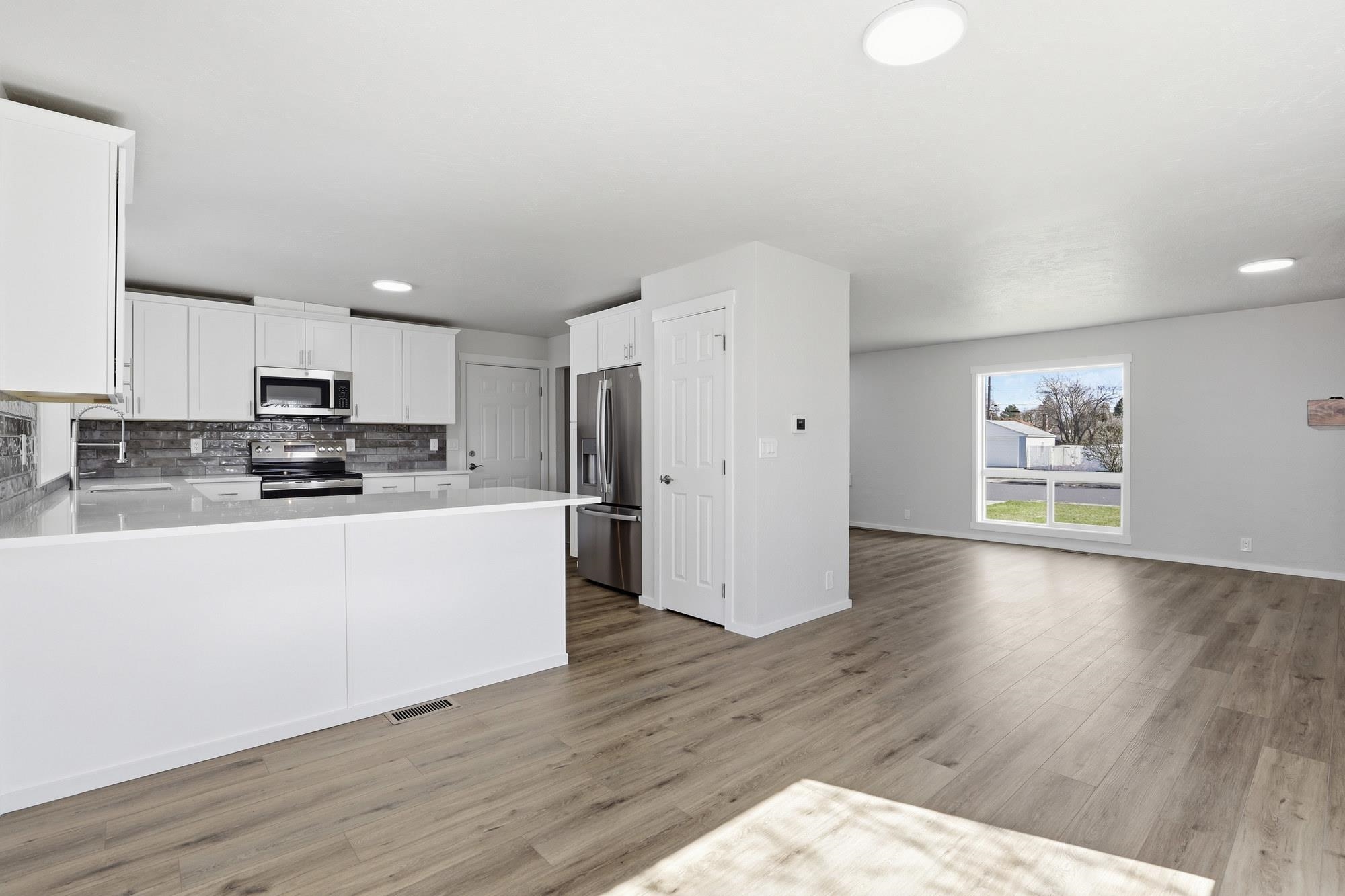 5303 North Howard Street Spokane, WA 99205 - Photo 10 of 36