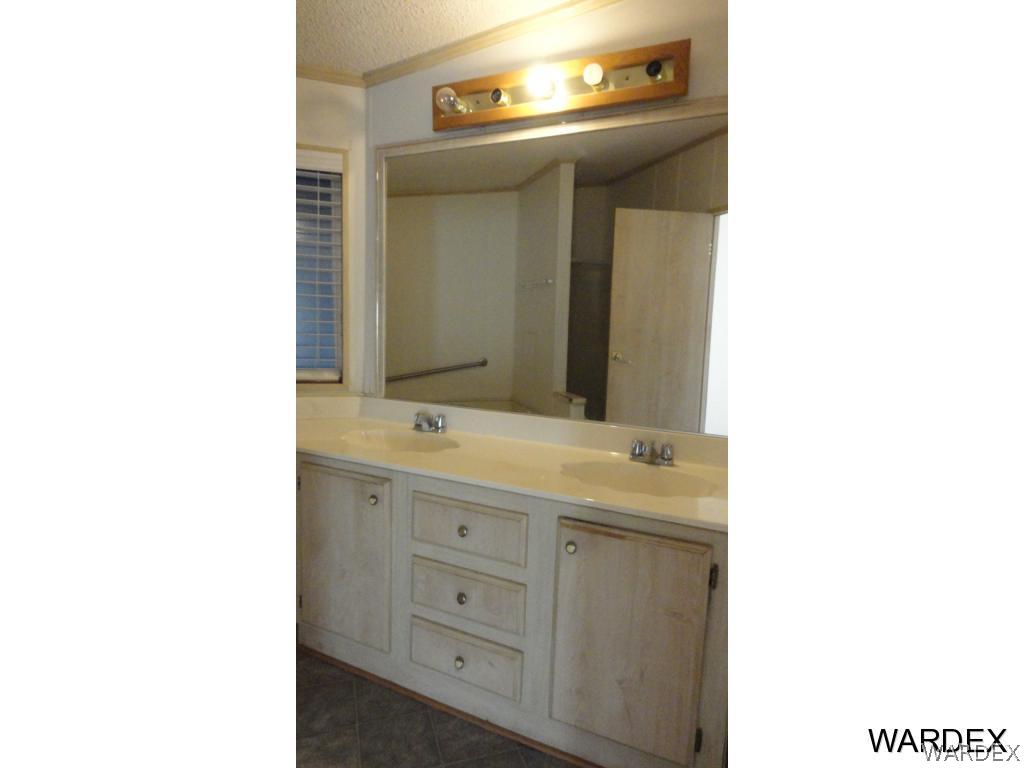 1780 Ramar Road Bullhead City, AZ 86442 - Photo 12 of 18 Master Bathroom