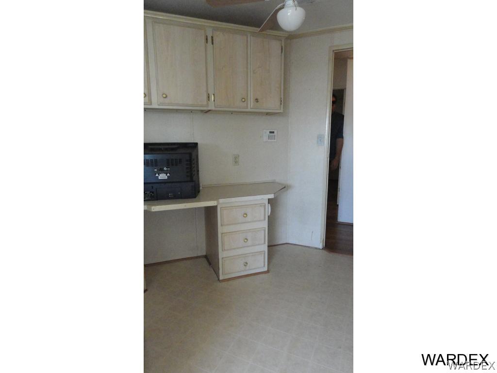 1780 Ramar Road Bullhead City, AZ 86442 - Photo 4 of 18 MudUtility Room