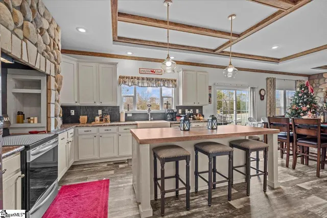 $600,000 | 1254 Deck Road, Gray Court, SC 29645