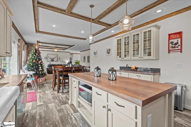 $600,000 | 1254 Deck Road, Gray Court, SC 29645