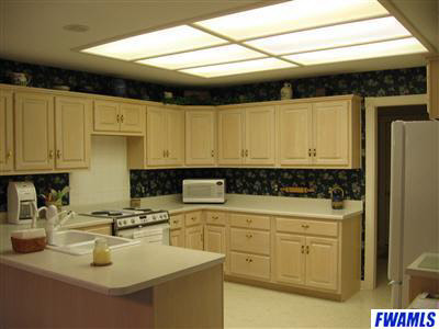 10615 Antwerp Road Grabill, IN 46741 - Photo 8 of 25