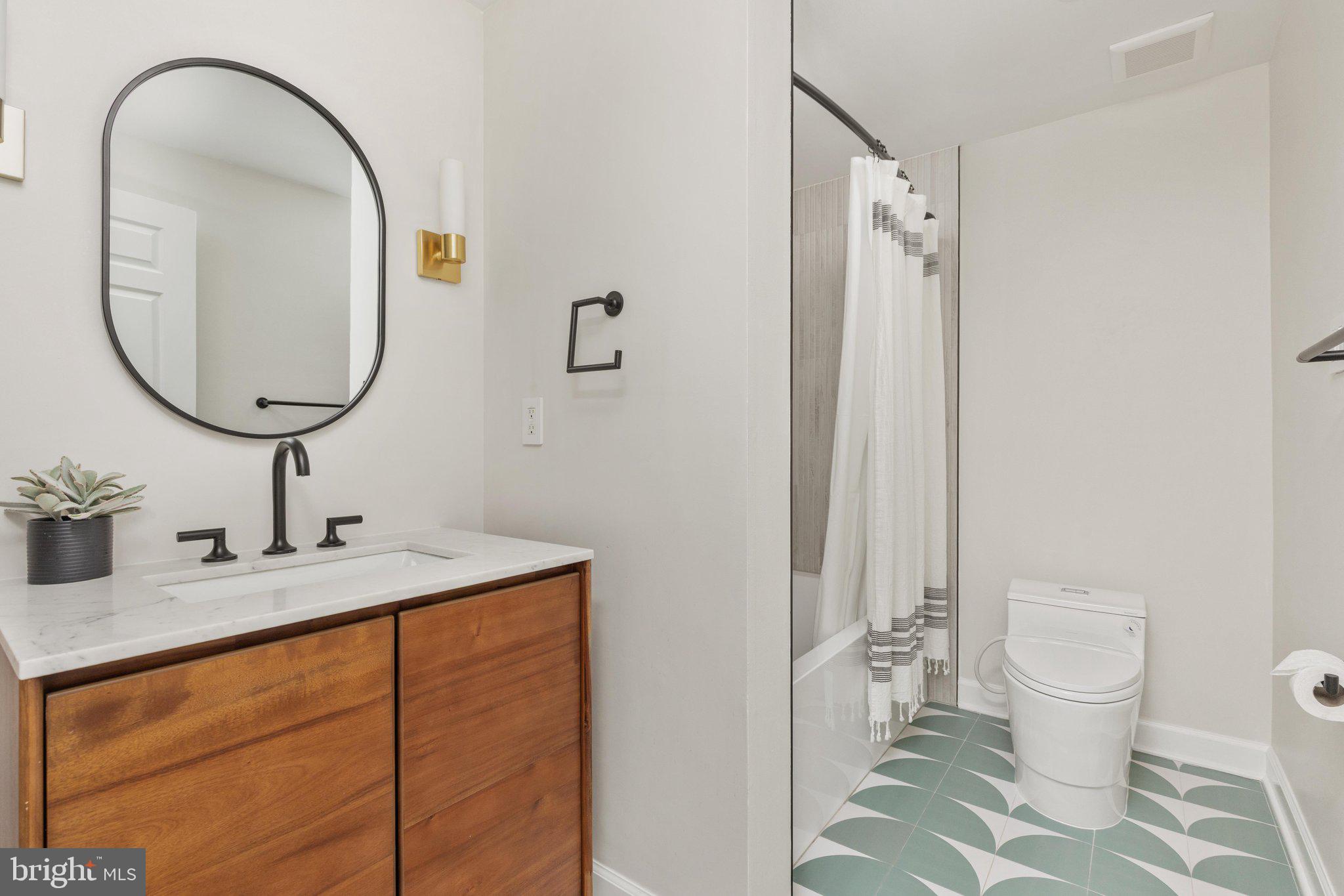 10927 Harpers Square Court Reston, VA 20191 - Photo 24 of 43 2E6A2546_10927 Harpers Square Ct - Absolute Altitu
