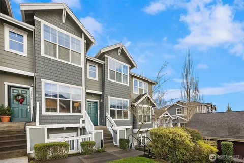 $755,000 | 1848 Northeast Kenyon Court, Issaquah, WA 98029