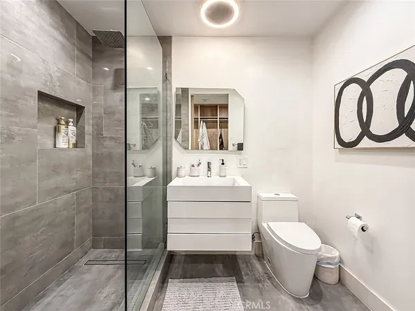 a view of a outdoor space