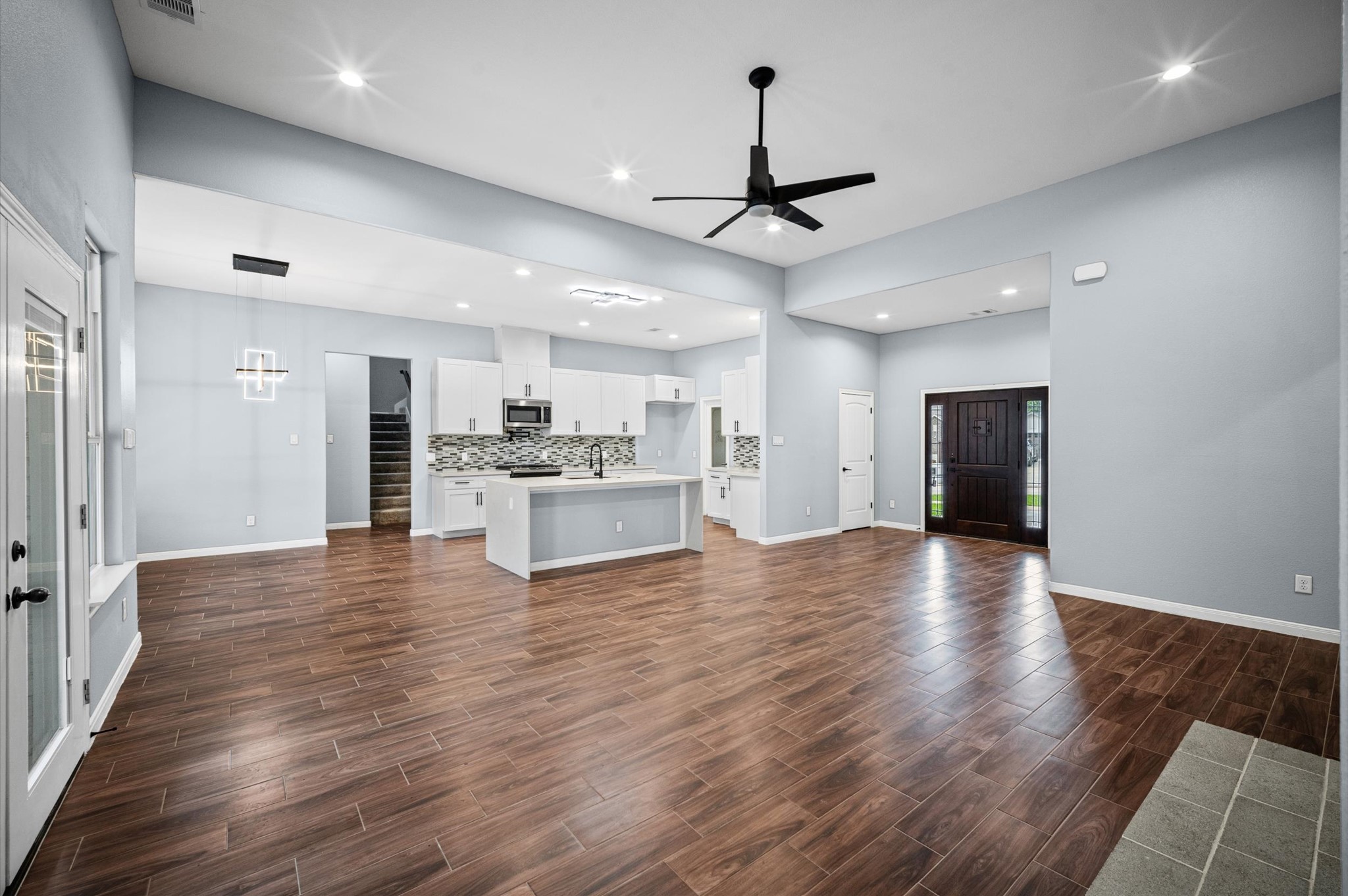7 Pilot Point Conroe, TX 77304 - Photo 6 of 42
