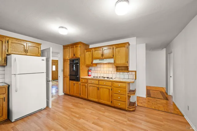 $670,000 | 408 Boyes Boulevard, Sonoma, CA 95476