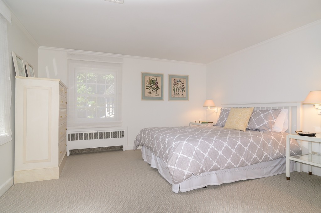 45 Meadowbrook Road Weston, MA 02493 - Photo 13 of 22