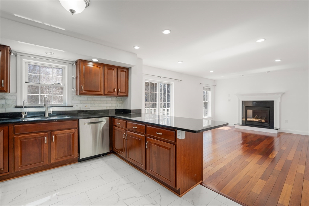 22 Westview Road, Unit 22 Natick, MA 01760 - Photo 13 of 27