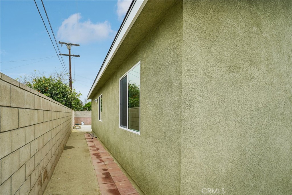 4664 Sierra Street Riverside, CA 92504 - Photo 29 of 30 a view of a house with a backyard
