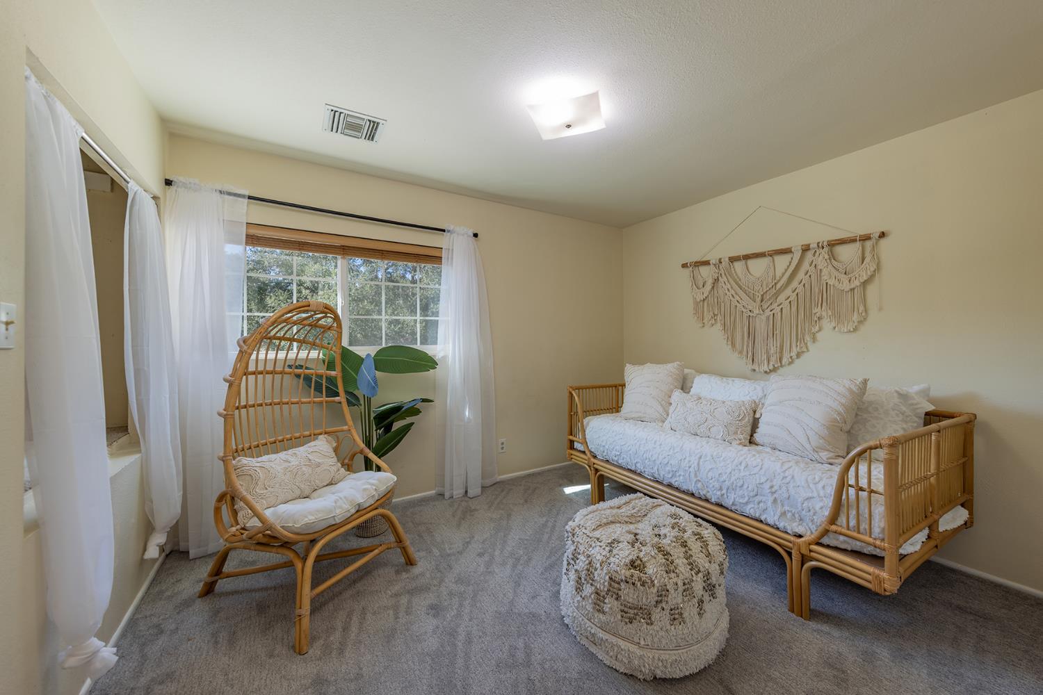 10522 Creek Road Ojai, CA 93023 - Photo 13 of 23