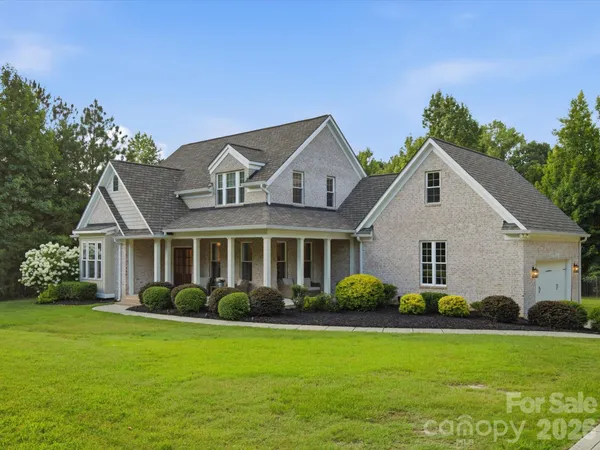 $774,900 | 123 L L Harwell Road, Gastonia, NC 28056