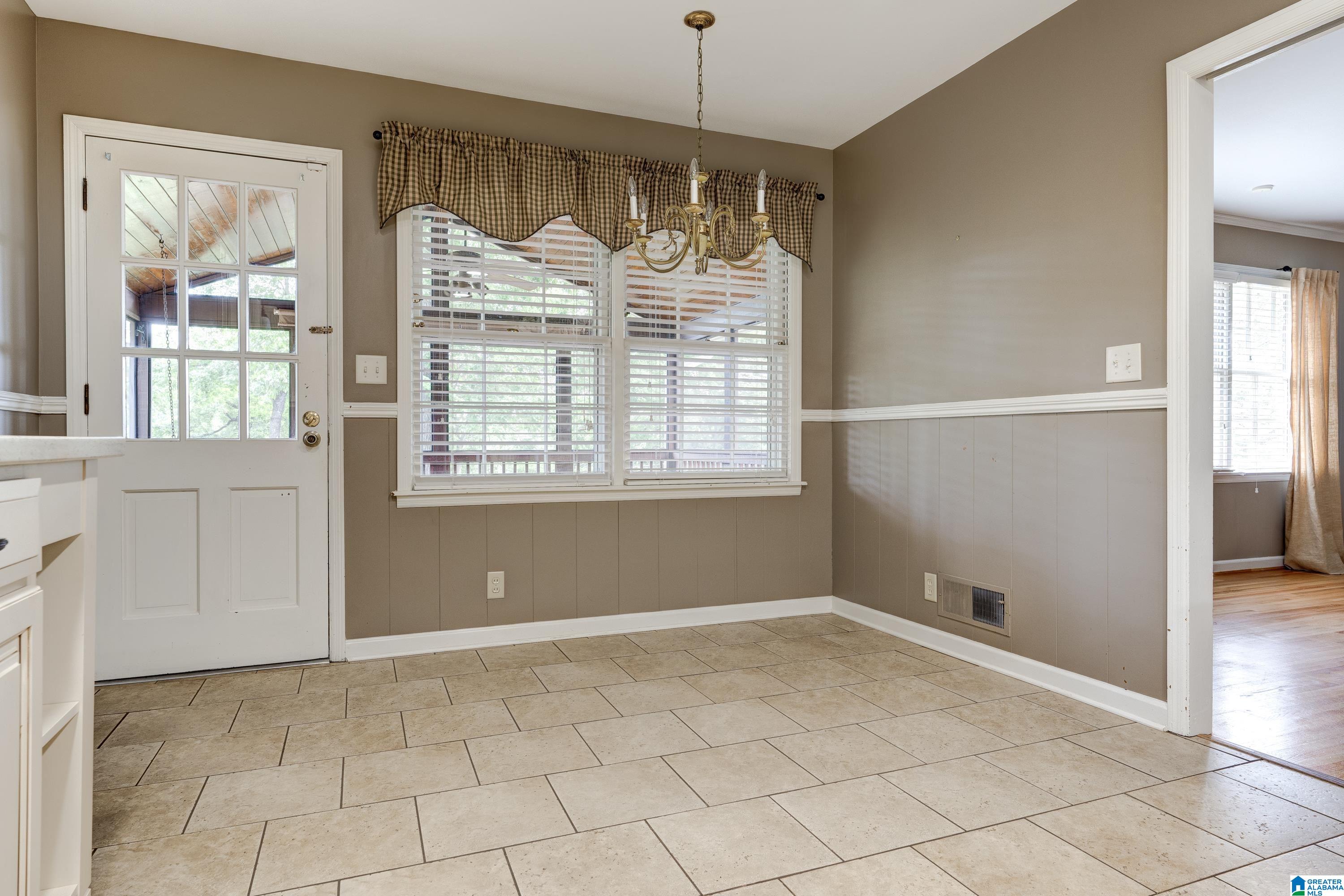 1213 Wickford Road Birmingham, AL 35216 - Photo 13 of 36