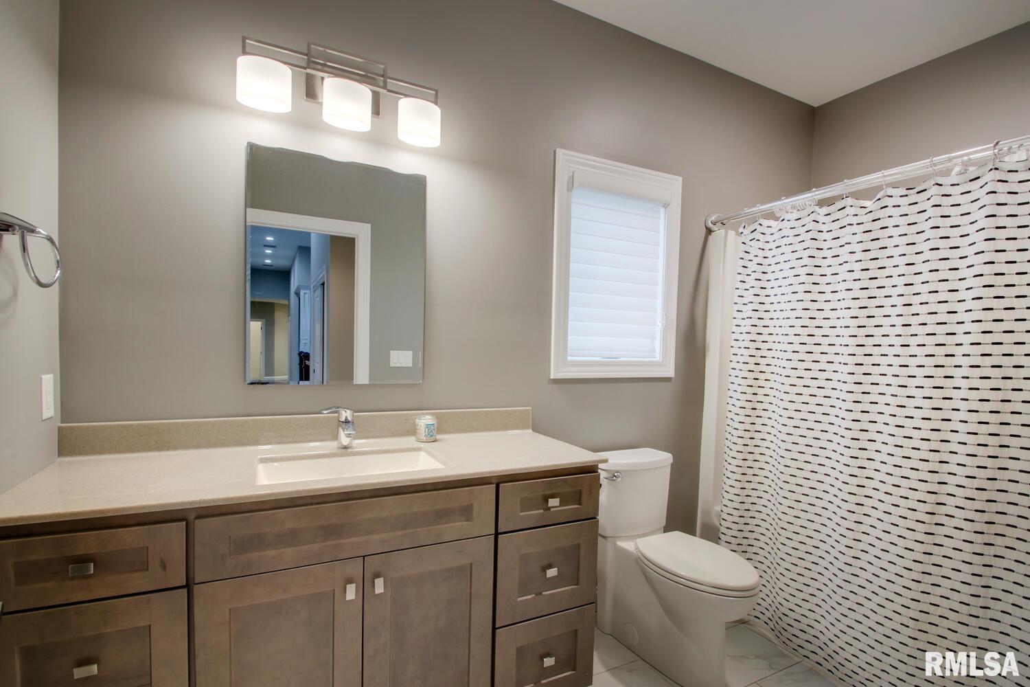 600 Long Drive Quincy, IL 62305 - Photo 12 of 28