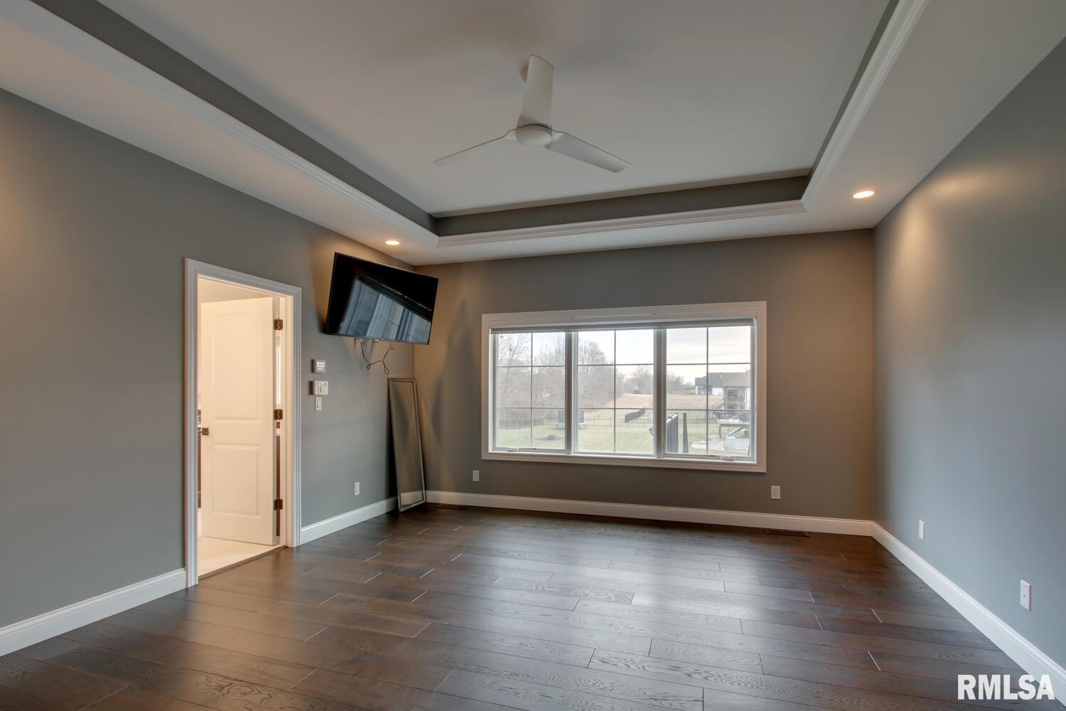 600 Long Drive Quincy, IL 62305 - Photo 5 of 28