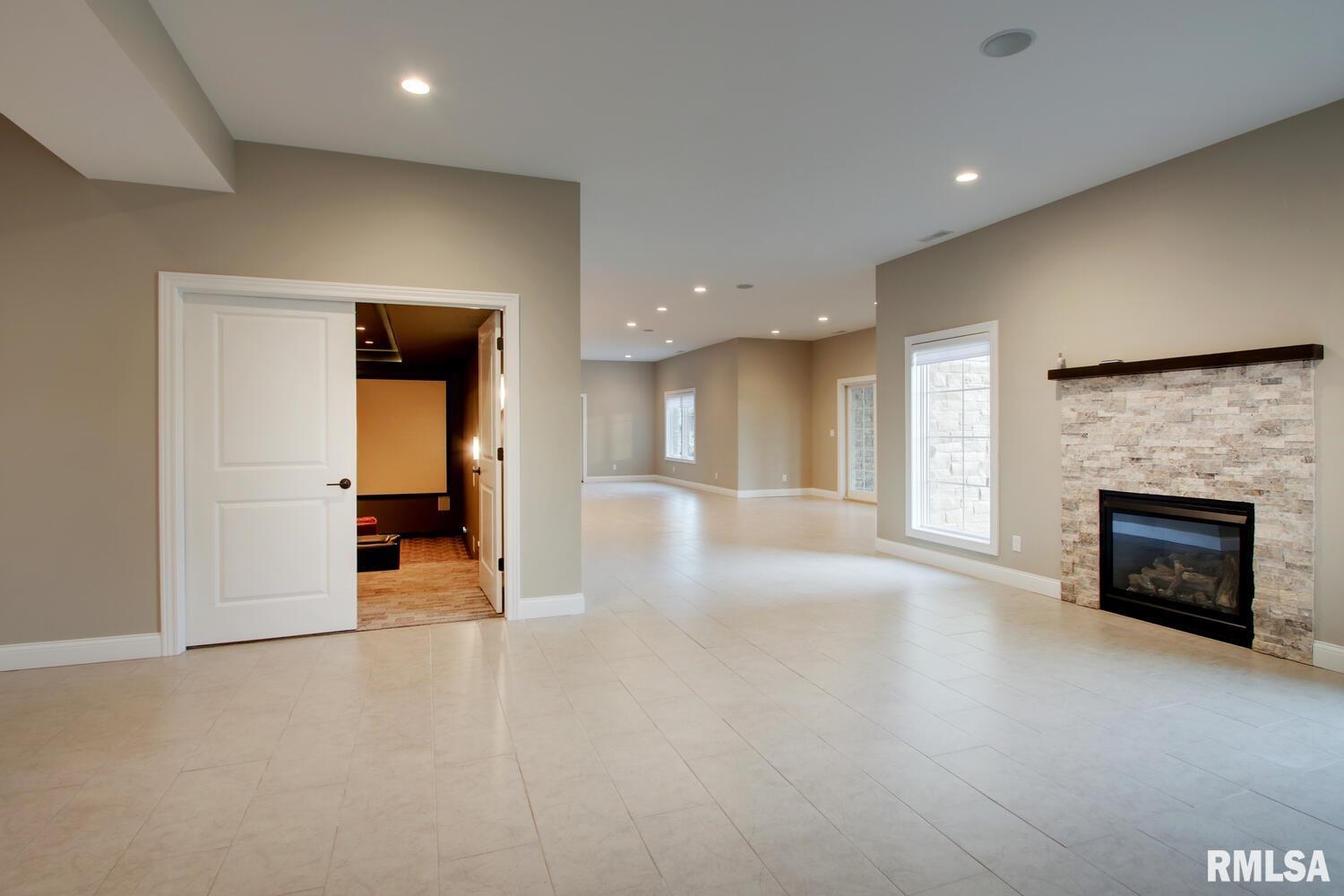 600 Long Drive Quincy, IL 62305 - Photo 7 of 28