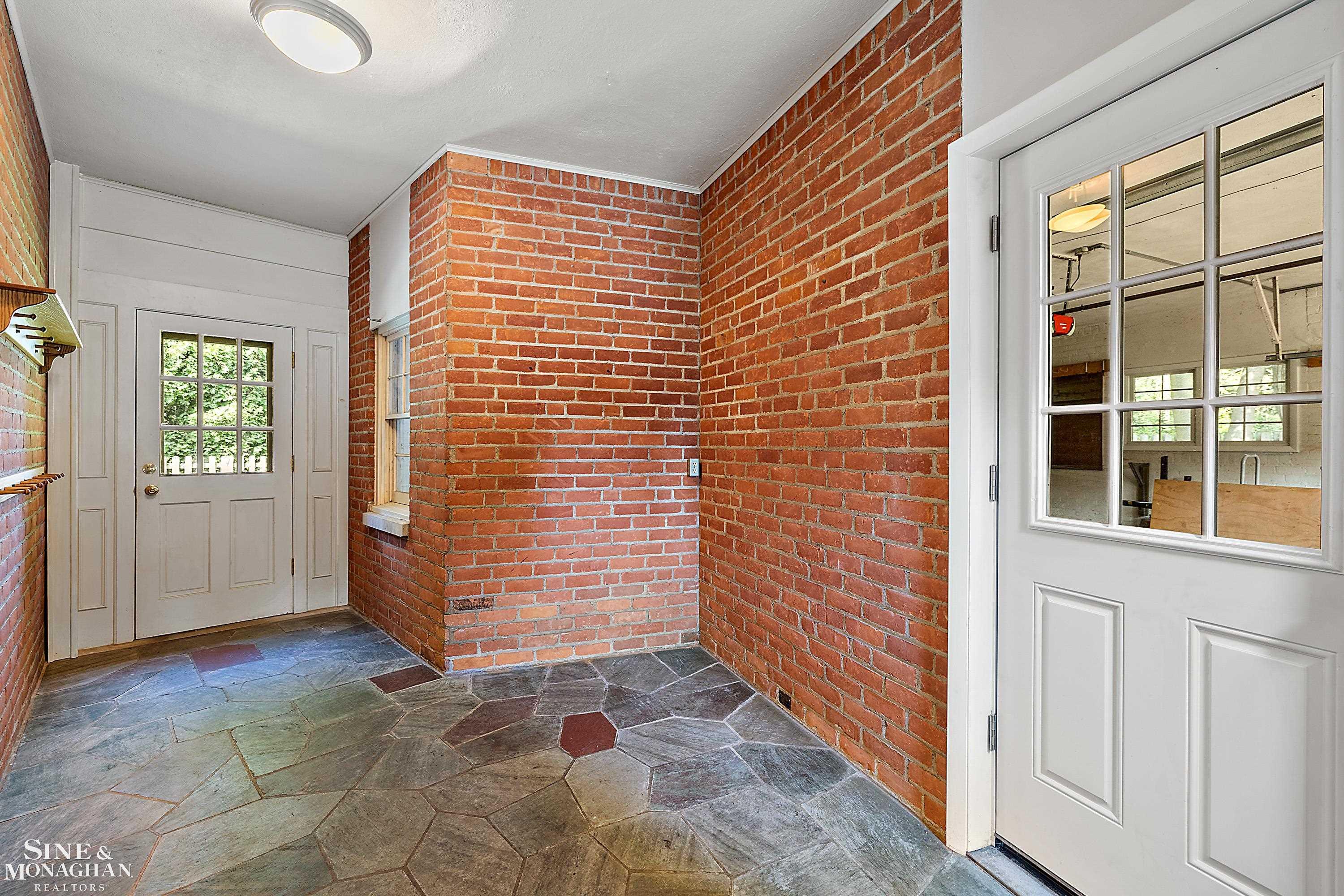 39 Harbor Hill Road Grosse Pointe Farms, MI 48236 - Photo 24 of 46 Gallery Image 24