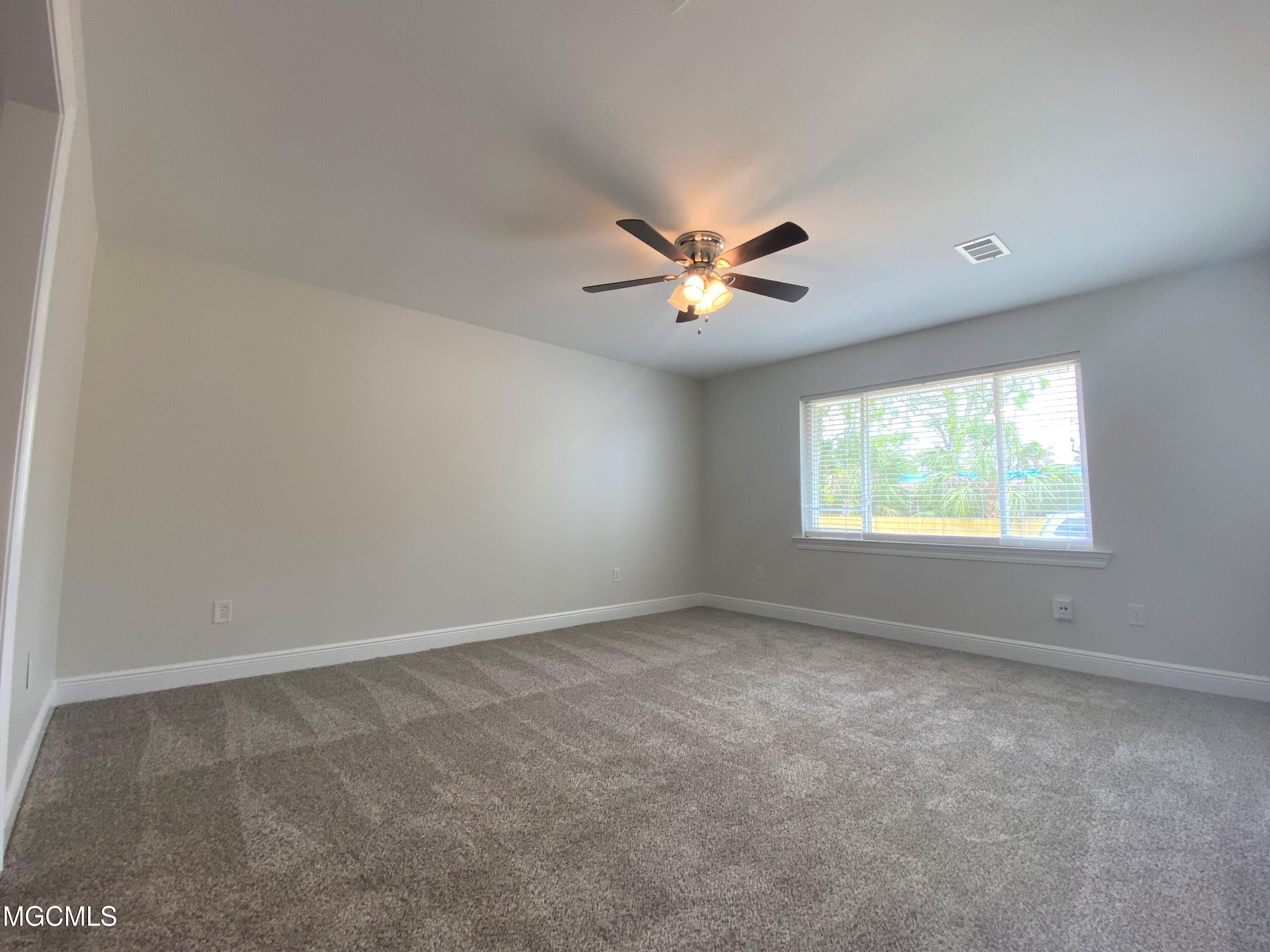 844 Courthouse Road Gulfport, MS 39507 - Photo 9 of 19 Family Room