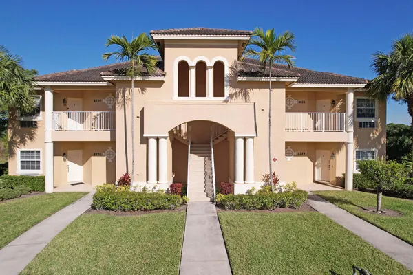 $279,900 | 8290 Mulligan Circle, Unit 2421, Port St. Lucie, FL 34986