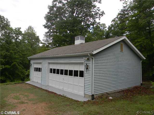 3286 Indian Neck Road Tappahannock, VA 22560 - Photo 16 of 16 Gallery Image 16