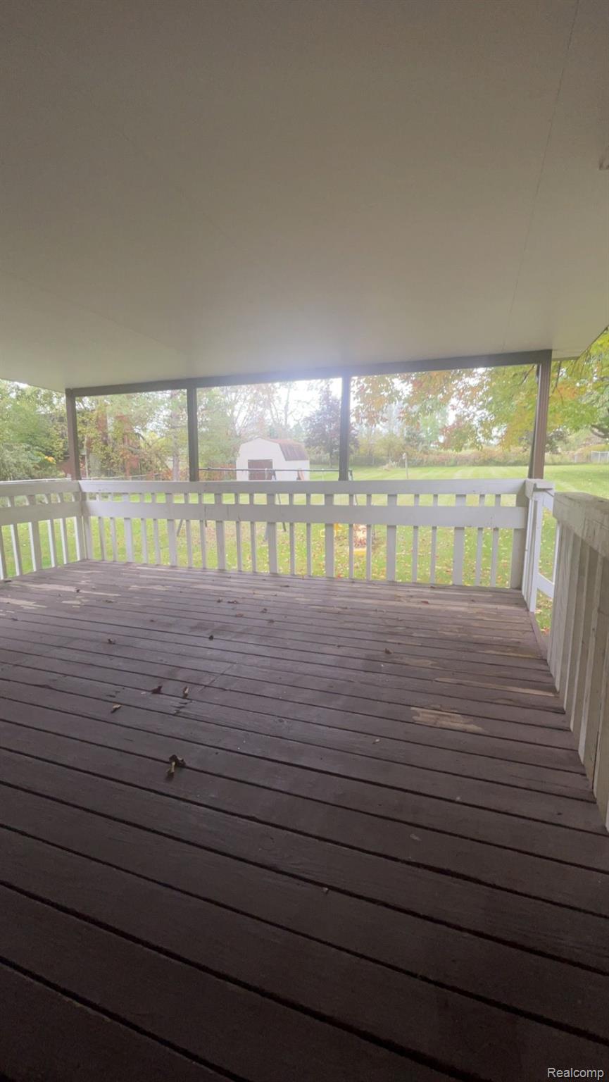 12504 Linden Road Linden, MI 48451 - Photo 25 of 26 Covered Deck