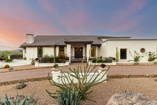 $2,395,000 | 7390 East Stage Coach Pass, Carefree, AZ 85377
