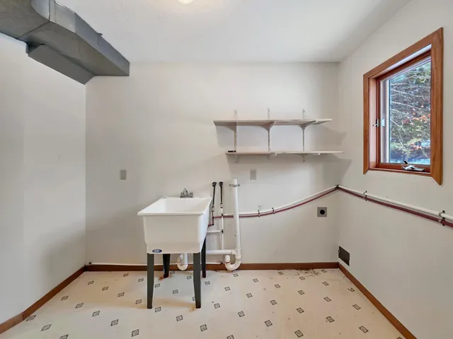 $349,900 | 2300 Rice Portage Trail Northwest, Backus, MN 56435