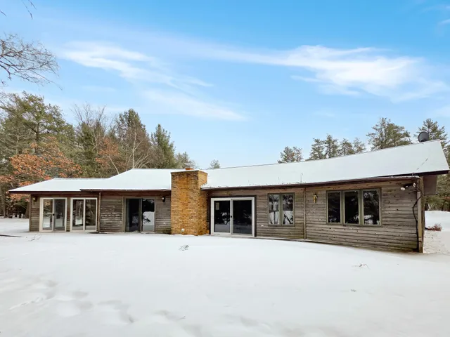 $349,900 | 2300 Rice Portage Trail Northwest, Backus, MN 56435