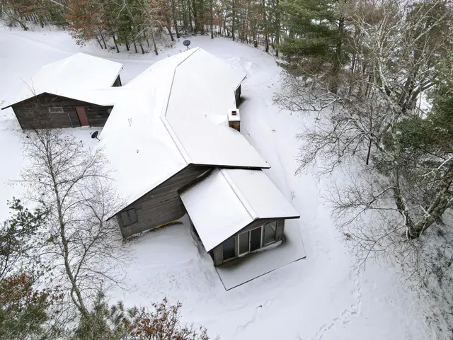 $349,900 | 2300 Rice Portage Trail Northwest, Backus, MN 56435