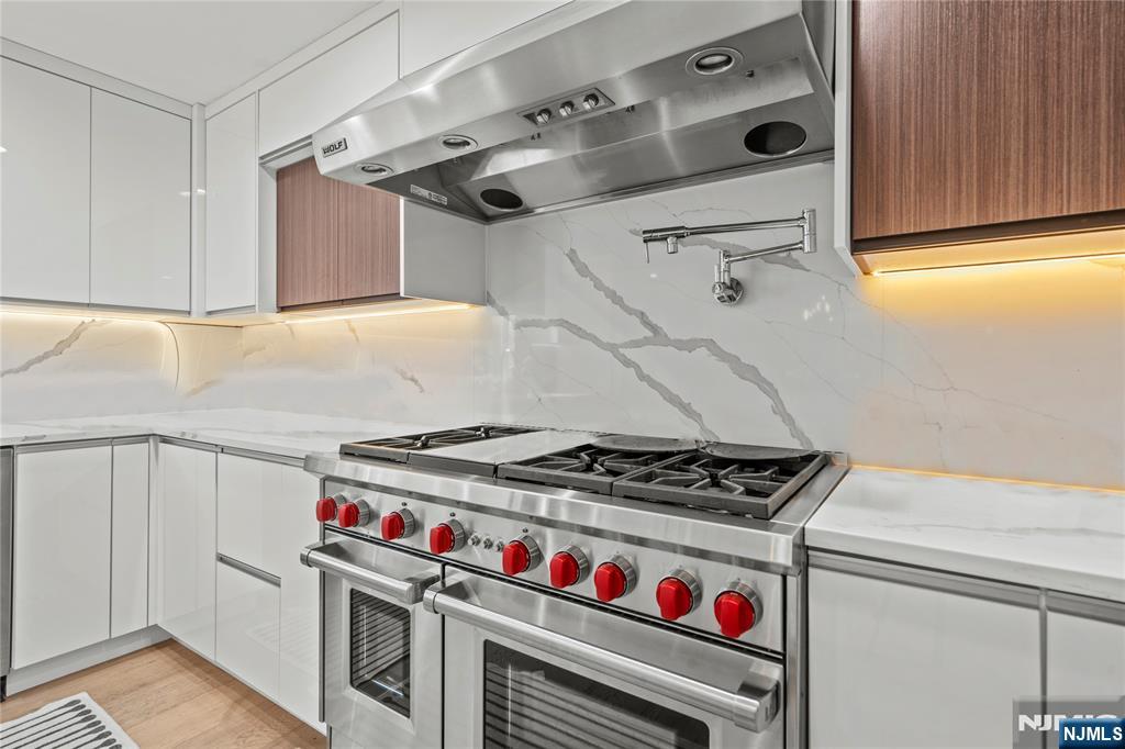 165 Montross Avenue Rutherford, NJ 07070 - Photo 15 of 42