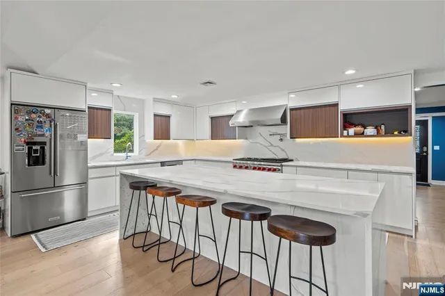 $7,000 | 165 Montross Avenue, Rutherford, NJ 07070